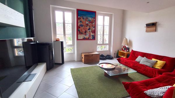 Roquevaire (13360) Appartement duplex Type 6 + cave privative