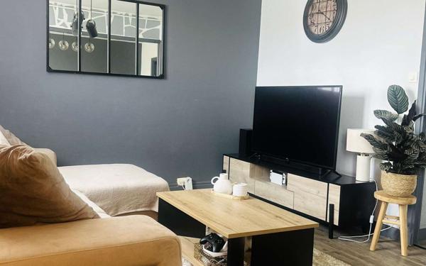 Appartement à vendre    2 pièces • 58 m2 Bourg-lès-Valence