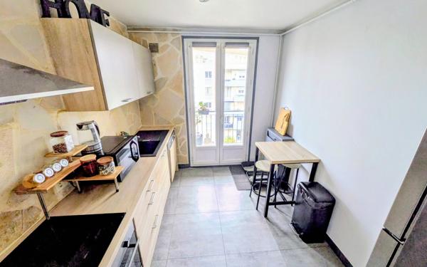 Appartement à vendre    2 pièces • 58 m2 Bourg-lès-Valence