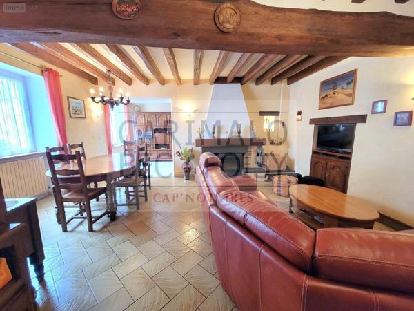 Maison de ville à vendre à Châteaudun dans l'Eure-et-Loir (28200), ref : RCS/886   
Centre-ville