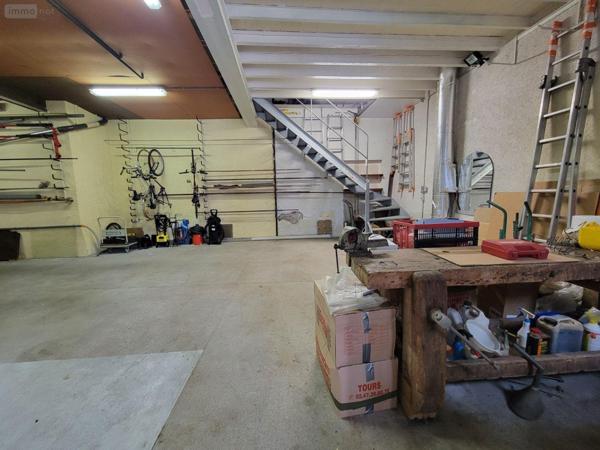 Maison de ville à vendre à Châteaudun dans l'Eure-et-Loir (28200), ref : RCS/886   
Centre-ville