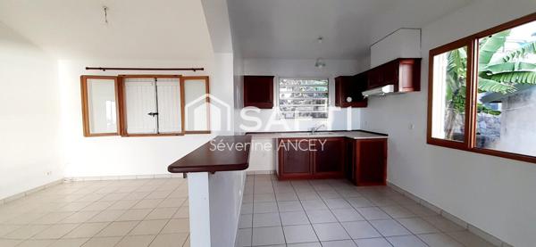 Maison 4 pièces avec vue mer dans quartier recherché – La Montagne (9ème km)