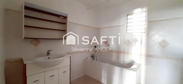 Maison 4 pièces avec vue mer dans quartier recherché – La Montagne (9ème km)