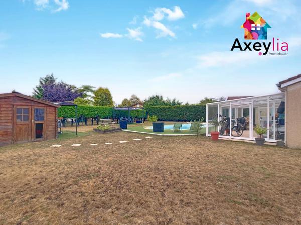 Pouilly-les-Nonains (42155) A VENDRE - POUILLY-LES-NONAINS - MAISON DE PLAIN-PIED AVEC VÉRANDA, QUATRE CHAMBRES DONT UNE SUITE PARENTALE,