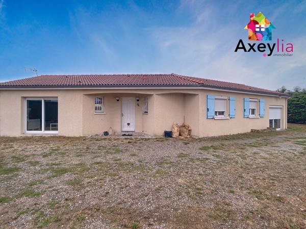 Pouilly-les-Nonains (42155) A VENDRE - POUILLY-LES-NONAINS - MAISON DE PLAIN-PIED AVEC VÉRANDA, QUATRE CHAMBRES DONT UNE SUITE PARENTALE,