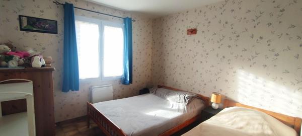 Maison  4 pièce(s) 117 m2 env proche centre ville Pornic avec dépendances