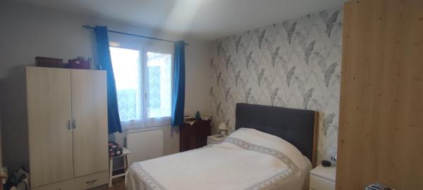 Maison  4 pièce(s) 117 m2 env proche centre ville Pornic avec dépendances