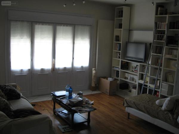 Appartement rénové à vendre à Orléans dans le Loiret (45000), ref : zola112025   
GARE