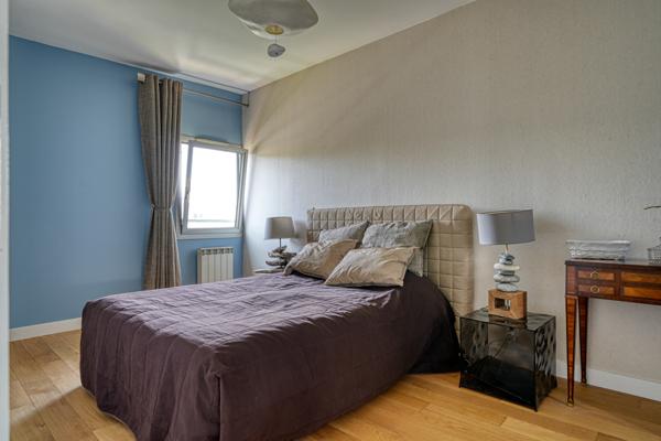 Saint-Ouen-l'Aumône (95310) Maison d’Architecte Contemporaine avec Jardin Arboré