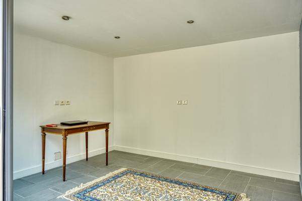 Saint-Ouen-l'Aumône (95310) Maison d’Architecte Contemporaine avec Jardin Arboré