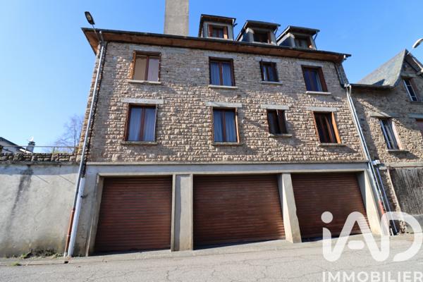 Maison à vendre 12 pièces 258 m² Neuvic