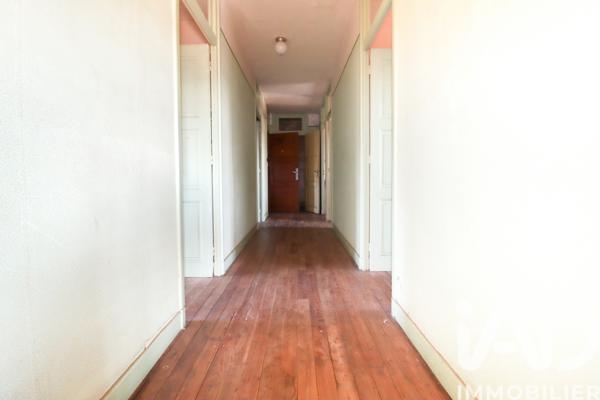 Maison à vendre 12 pièces 258 m² Neuvic