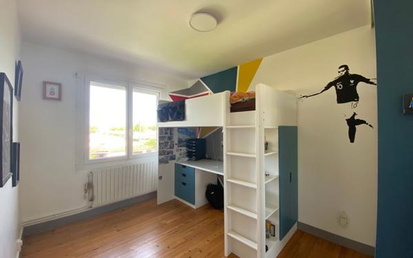 Maison à vendre    6 pièces •  Rochefort