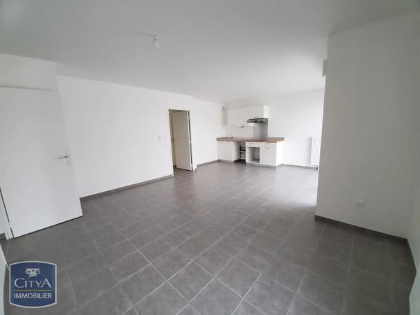 Appartement à louer 3 pièces 67.81m² Le Petit-Quevilly (76140)