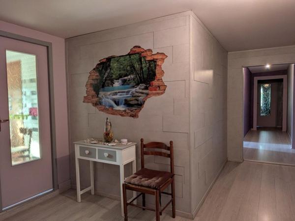 Maison en pierre rénovée  4 chambres 172 m² habitables DOURNON à 10 min de SALINS ET LEVIER
