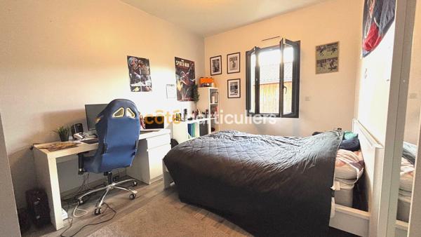 Vente
                Maison168 m² - 6 Pièces -
                    CADAUJAC (33140)
