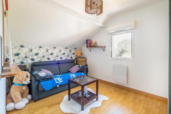 Appartement - villa 130 m², jardin 150 m², terrasse - balcon 25 m²