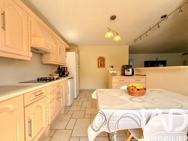 Maison à vendre 6 pièces 142 m² Fréjus