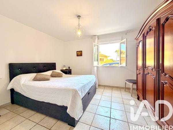 Maison à vendre 6 pièces 142 m² Fréjus