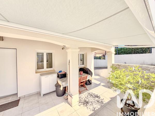 Maison à vendre 6 pièces 142 m² Fréjus