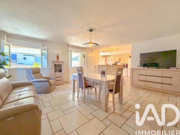 Maison à vendre 6 pièces 142 m² Fréjus