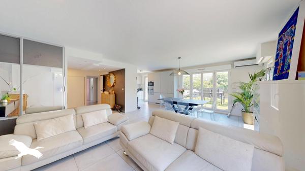 Appartement 395 000 € Marseille 10 5 p 100 m² DPE C