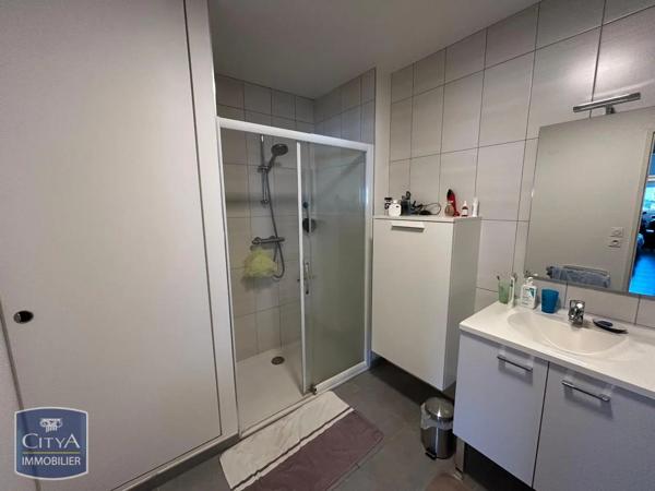 Appartement à louer 3 pièces 68.67m² Clermont-Ferrand (63000)
