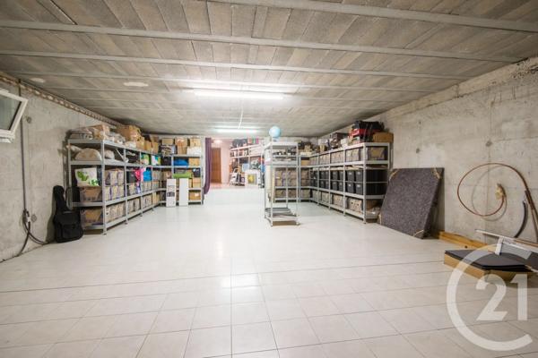Maison à vendre  8 pièces - 286 m 2   NICE  - 06