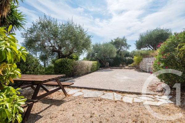 Maison à vendre  8 pièces - 286 m 2   NICE  - 06