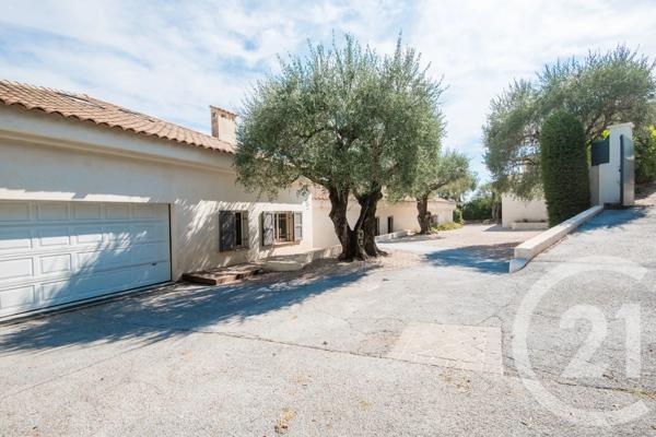 Maison à vendre  8 pièces - 286 m 2   NICE  - 06