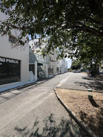 Aubagne (13400) Bureau de 213m2 - Aubagne / Camp Major