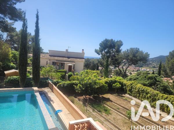 Maison à vendre 9 pièces 239 m² Carqueiranne