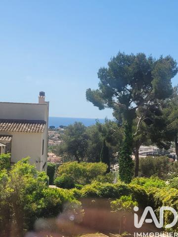 Maison à vendre 9 pièces 239 m² Carqueiranne