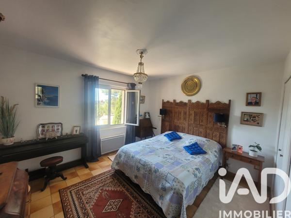Maison à vendre 9 pièces 239 m² Carqueiranne