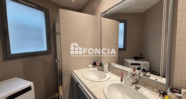 À vendre Appartement 4 pièces 82.09 m² - Toulon 83000