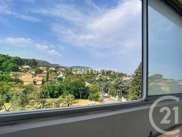 Appartement F3 à vendre  3 pièces - 66,50 m 2   AUBAGNE  - 13