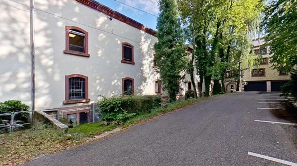 Dpt Meurthe et Moselle (54), BUREAU de 64,14 m2 à louer à MAXÉVILLE, stationnement gratuit.