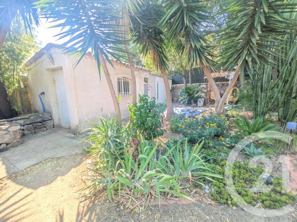 Maison à vendre  5 pièces - 92,75 m 2   TOULON  - 83