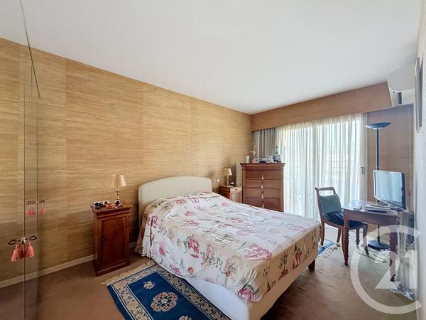 Appartement Duplex à vendre  3 pièces - 109,01 m 2   CANNES  - 06