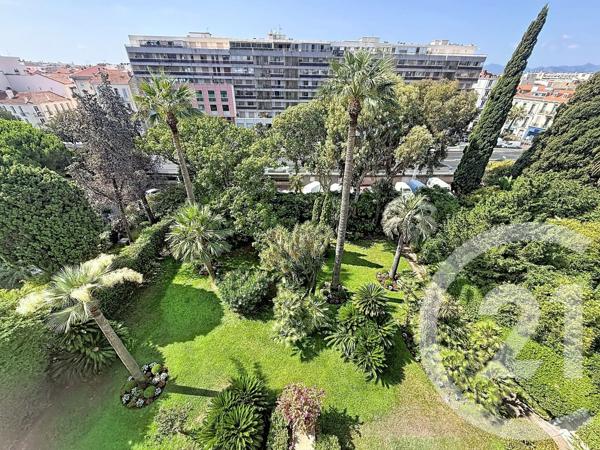 Appartement Duplex à vendre  3 pièces - 109,01 m 2   CANNES  - 06