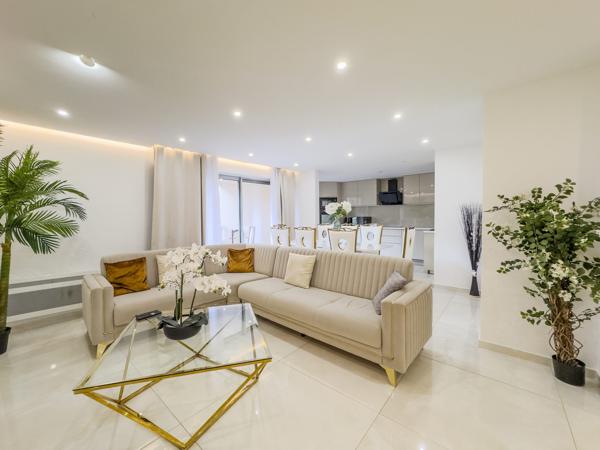 Courbevoie -Bécon-les-Bruyères – Grand 6 pièces