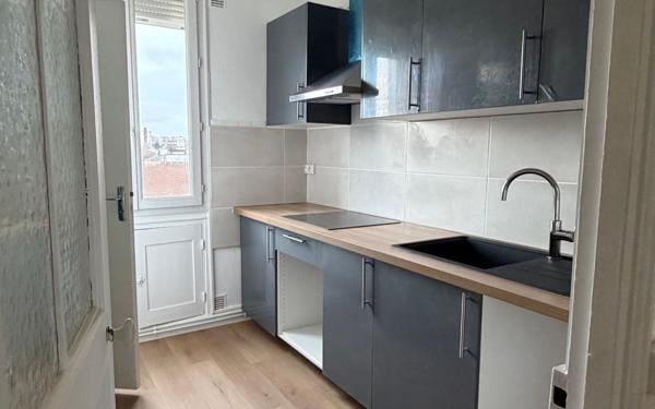 Appartement à louer    2 pièces • 43,32 m2 Champigny-sur-Marne