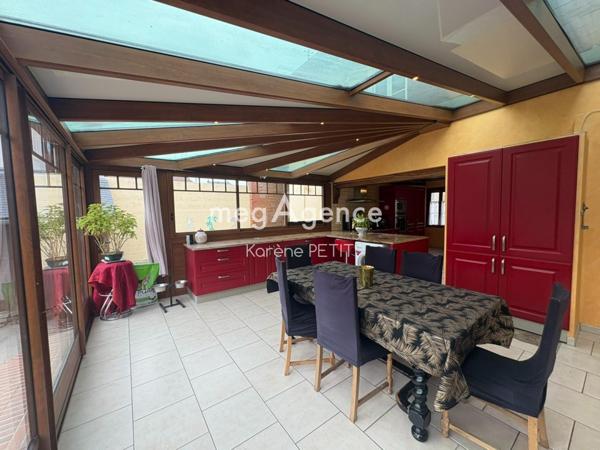 Maison à Beauvais, 60000 - 13 pièces 425m²