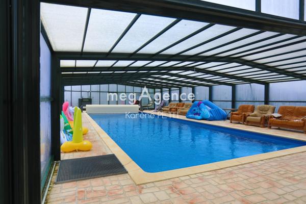 Maison à Beauvais, 60000 - 13 pièces 425m²