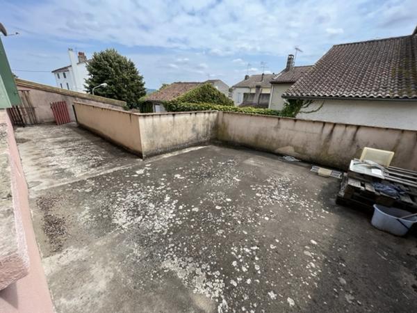 Immeuble Damazan 5 pièce(s)