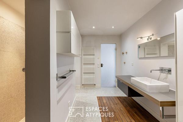 Appartement au coeur d’une maison bourgeoise face à un parc