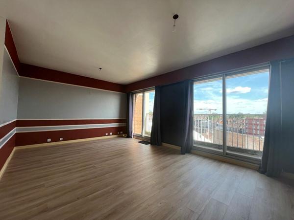 Appartement à louer    2 pièces • 62,60 m2 Lille