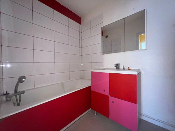 Appartement à louer    2 pièces • 62,60 m2 Lille