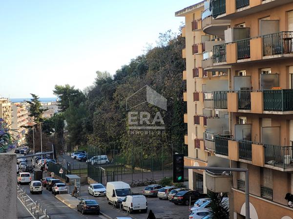 NICE À vendre : Appartement 2 pièces à NICE