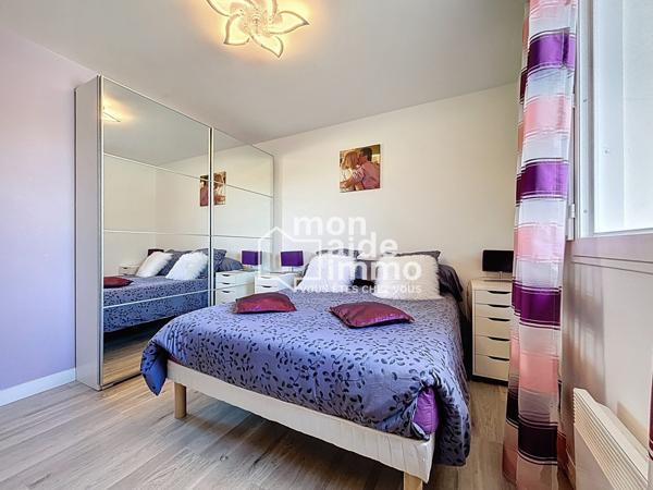 Maison rénovée, 4 chambres, garage, terrasse, terrain